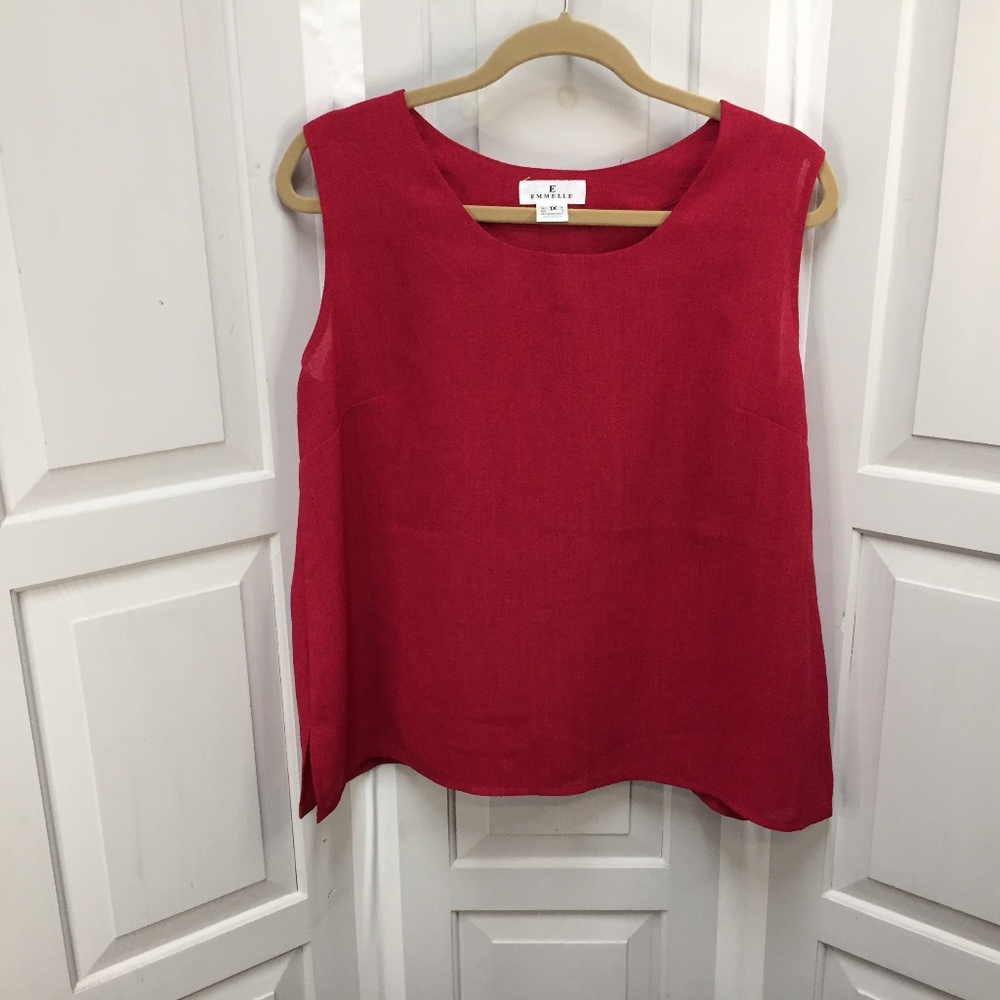 E by Emmelle Red Sleeveless Top